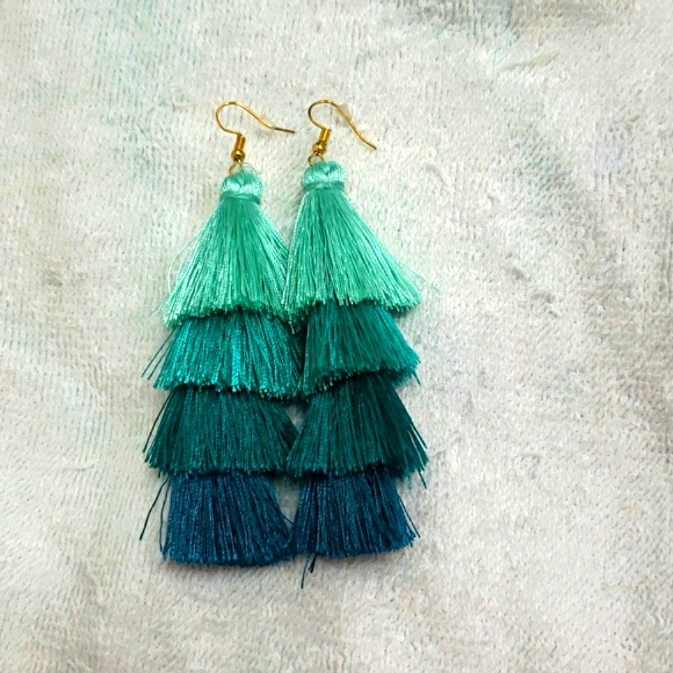 Flary Teal / Green Earrings